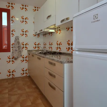 Village 公寓 利尼亚诺萨比亚多罗